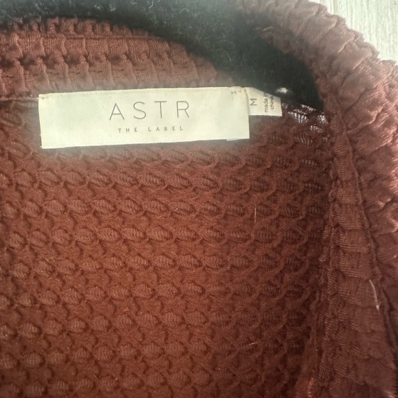 ASTR THE LABEL, Lamora Top in Brown - Picture 4 of 5